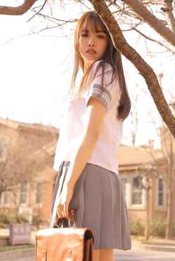 婷婷丁香色区热门推荐